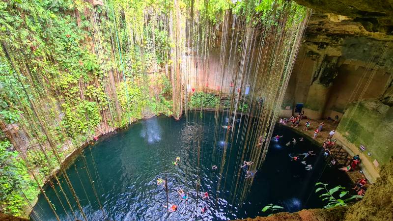 cenote-ik-kil-mexiko-zapakuj